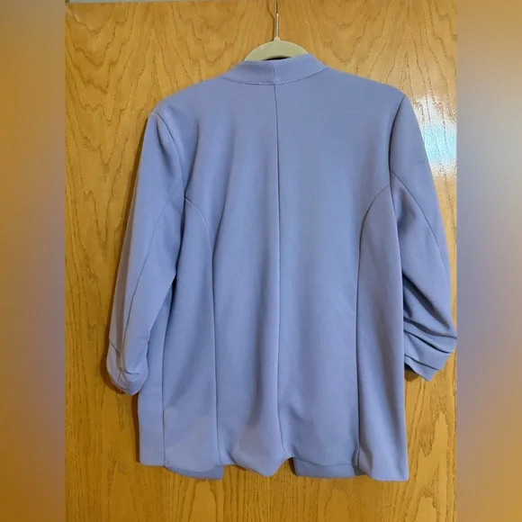 Maurices blazer, light purple, gently worn, size large. - Picture 5 of 5